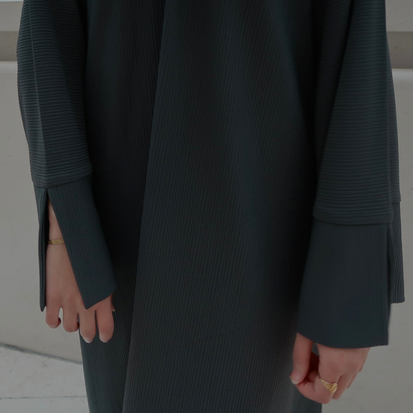 Winter ribbed abaya