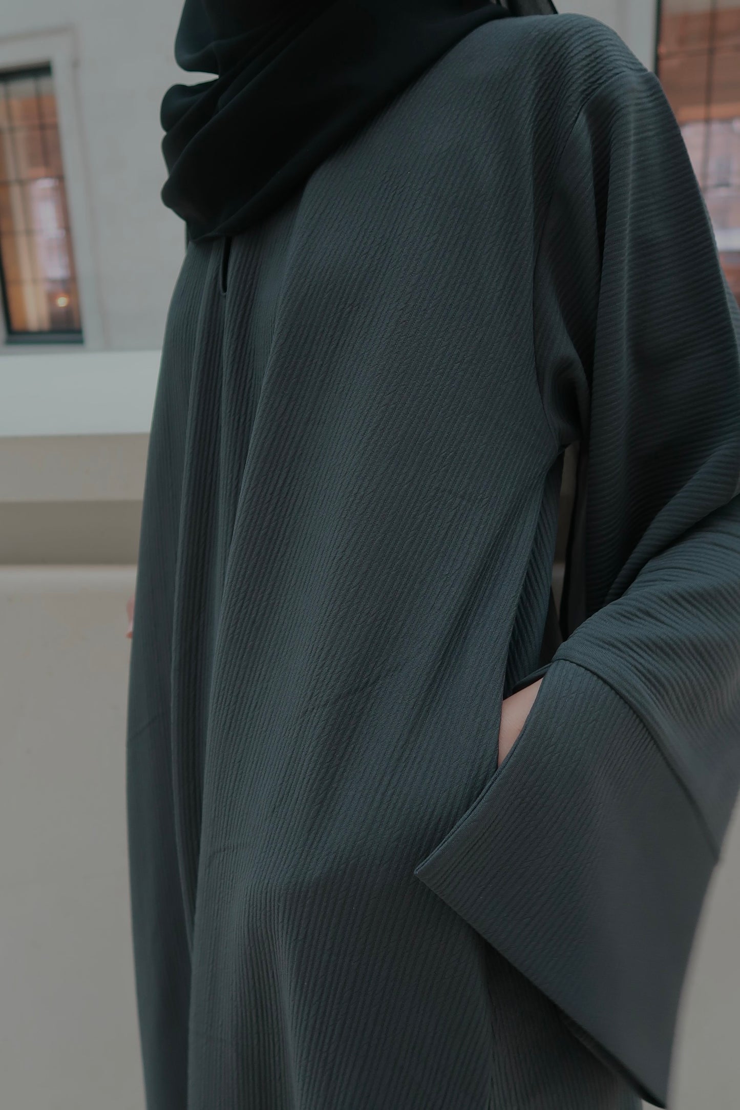 Winter ribbed abaya