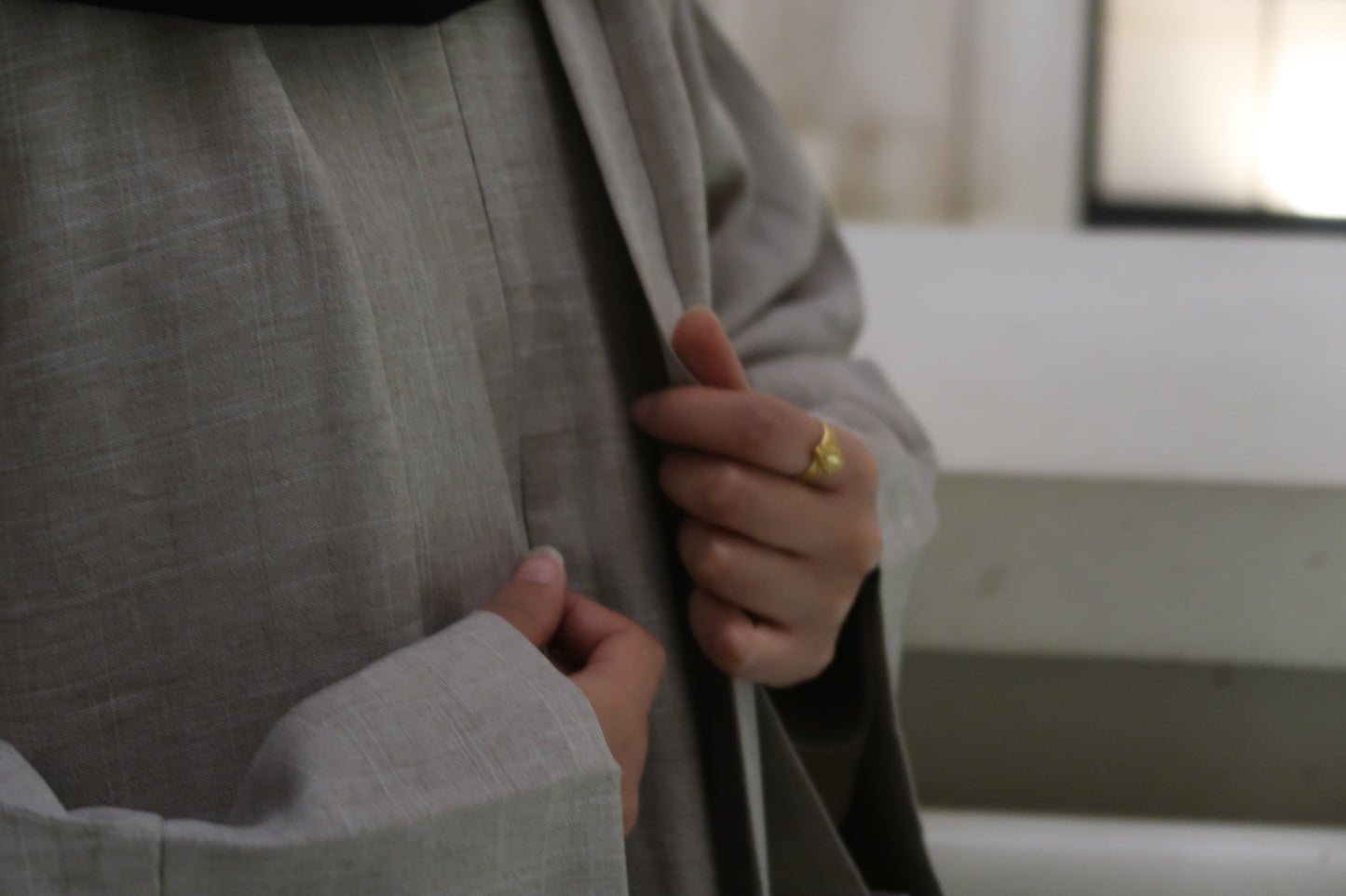 Oat Kamila - 2 Pieces Open Abaya Set