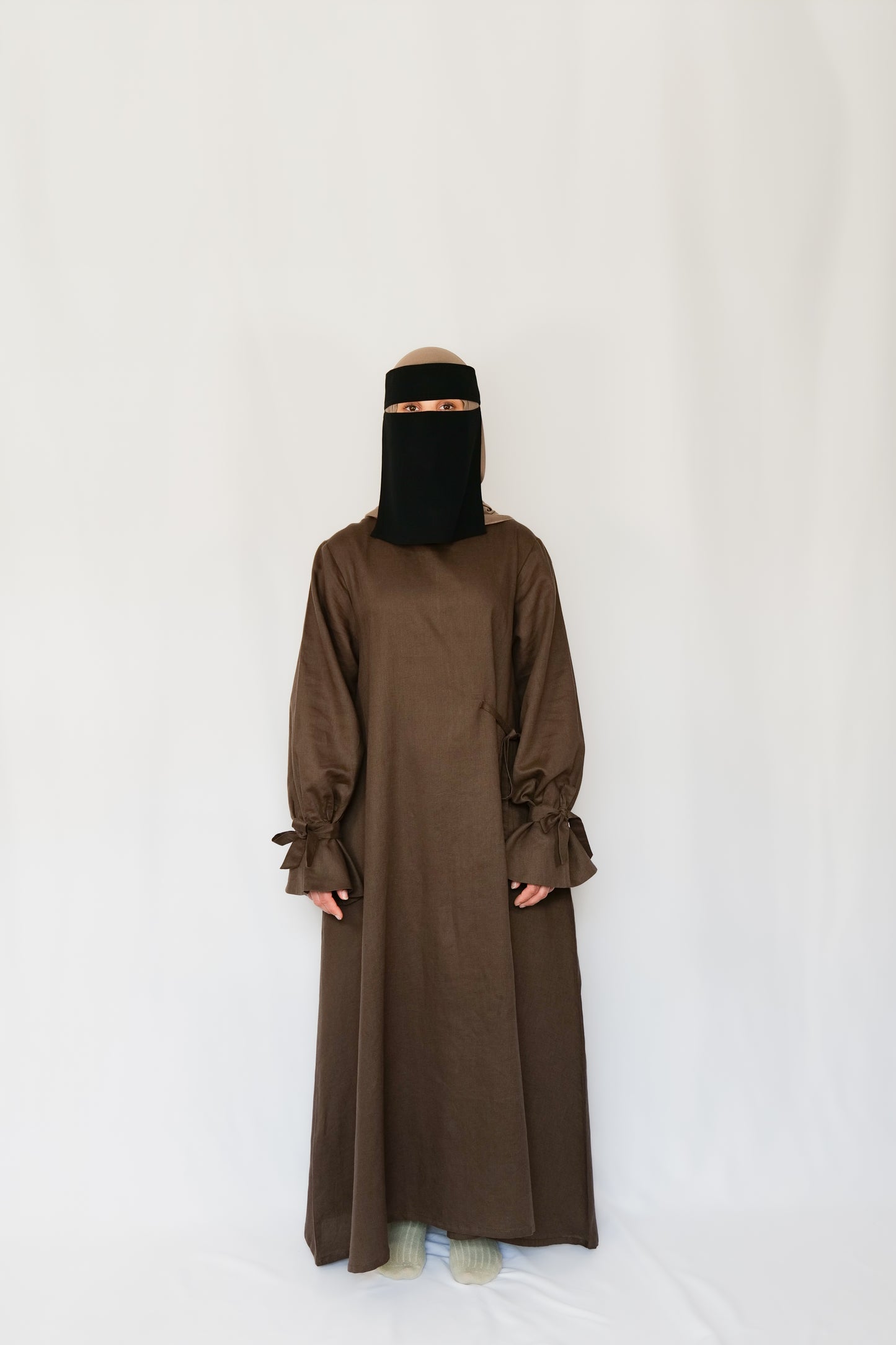Linen Tie Sleeve Abaya