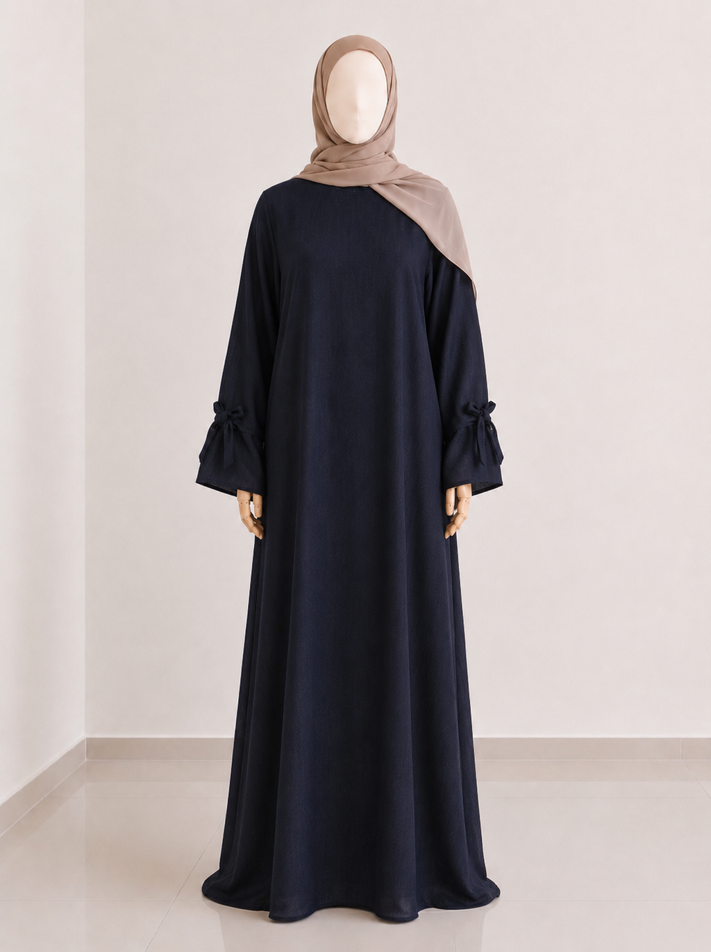 Maryam Abaya in Charocal Grey