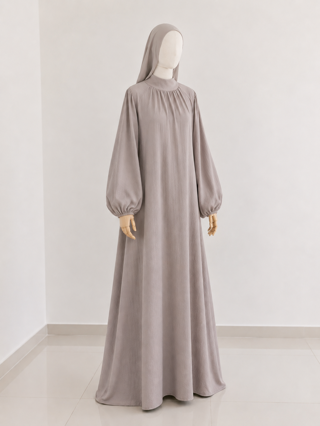 Hayaa Abaya in Lilac Grey