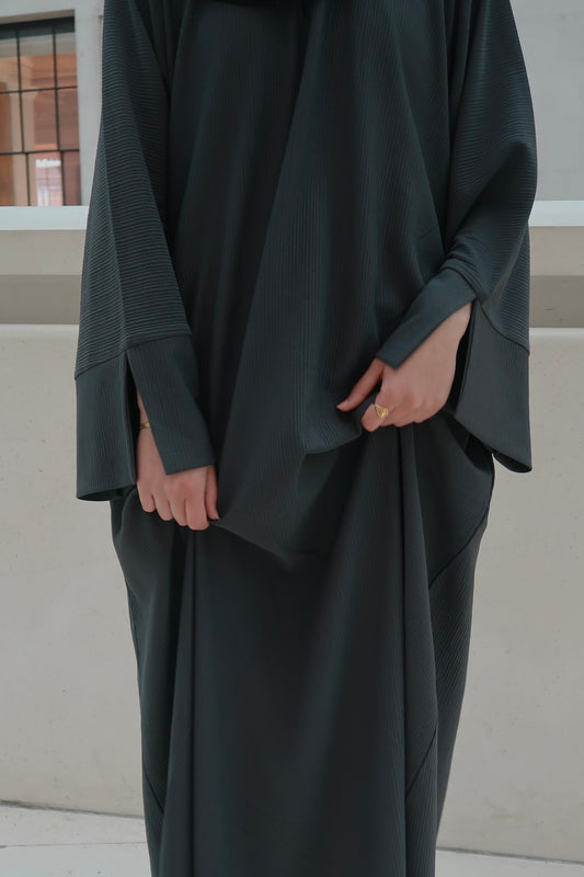 Winter ribbed abaya